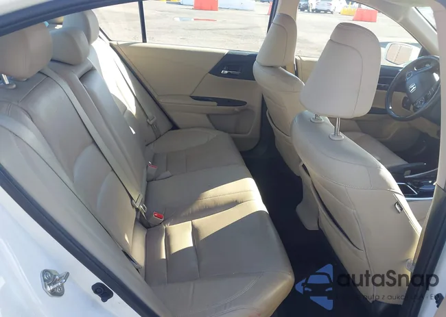 1HGCR2F86GA168050: 44385535