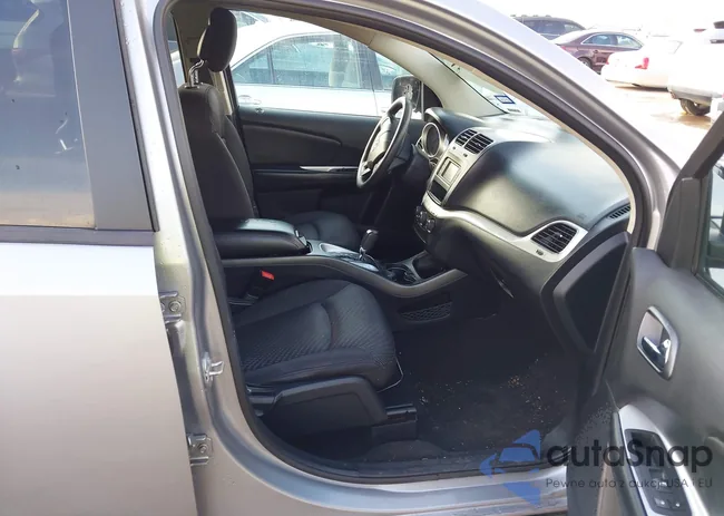 3C4PDCBG8FT582908: 44385539