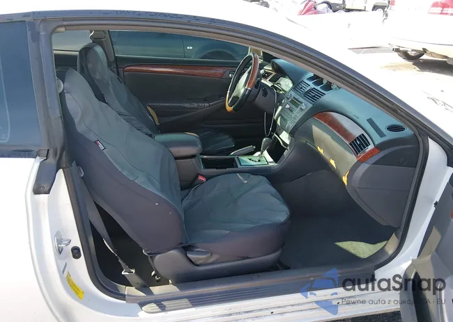 4T1CA30PX6U078047: 44385555