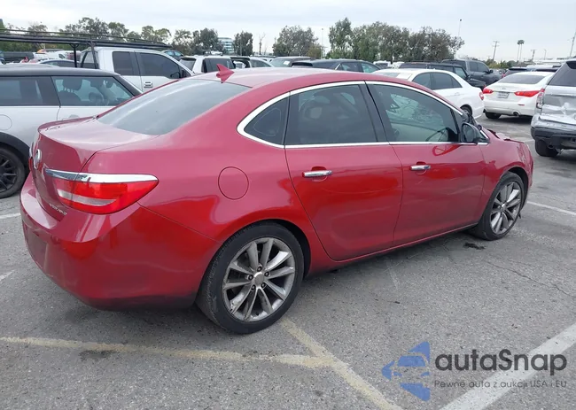 1G4PS5SK9E4139821: 44385596