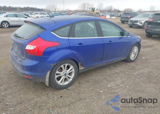 1FADP3N26DL270319: 44385662