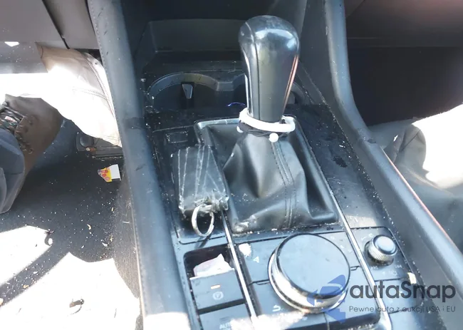 JM1BPALM6P1614404: 44385698