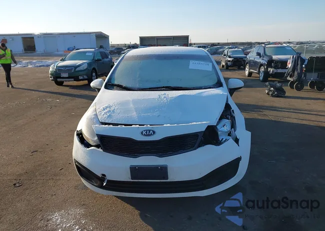 KNADM4A35D6244331: 44385728