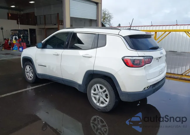 3C4NJCAB7KT613534: 44385799