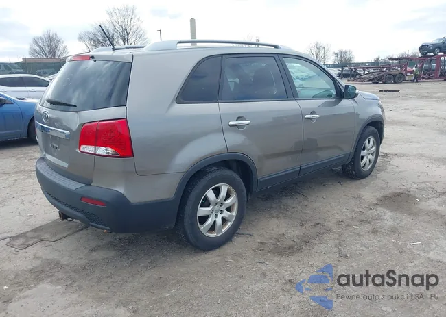 5XYKT3A65DG383566: 44385817