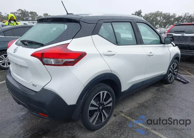 3N1CP5CU6JL519209: 44385842