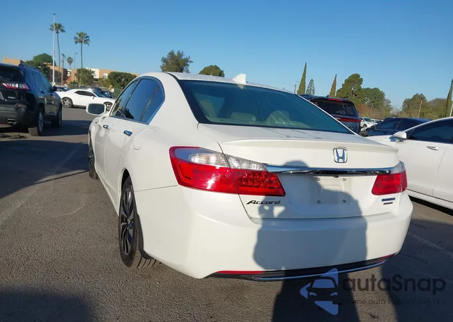 1HGCR6F71FA002080: 44385851