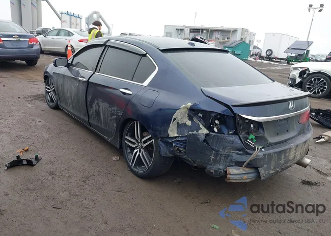 1HGCR2F81DA117678: 44385872