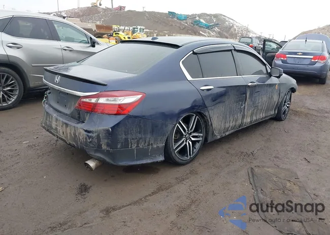 1HGCR2F81DA117678: 44385872