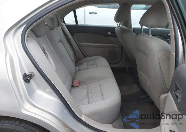 3FAHP0HA4AR348404: 44386911