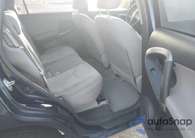 JTMBD33V675056799: 44386956