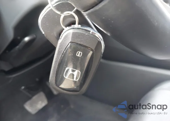 5J6RS4H72RL005104: 44387071