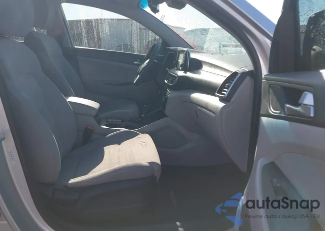 KM8J33AL9KU062137: 44387107