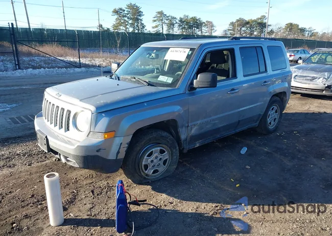 1C4NJRBB5GD779226: 44387178