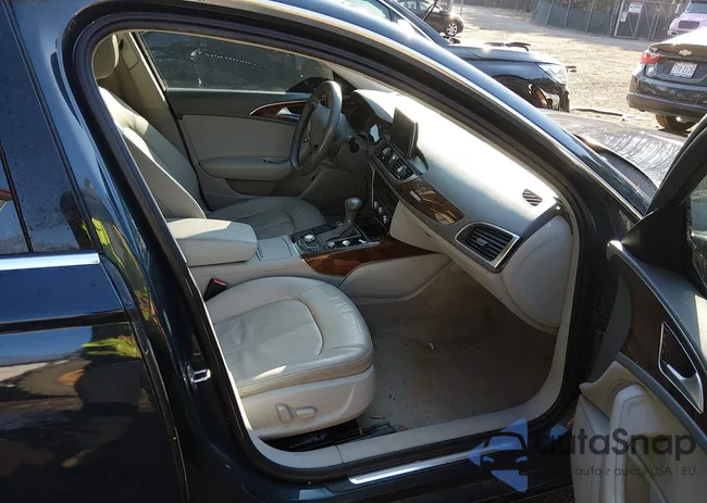 WAUGGAFC0CN095133: 44387247