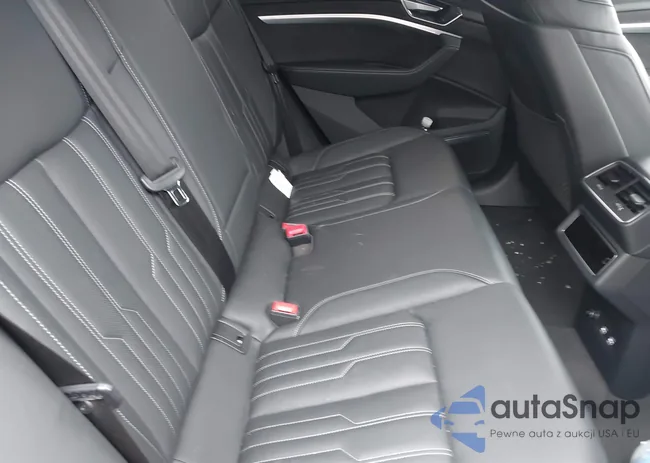 WA1VAAGEXKB006593: 44387289