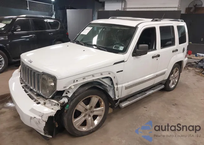 1C4PJMFK2CW122842: 44387313