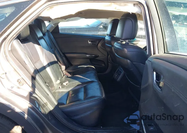 4T1BD1EB2GU055657: 44387358