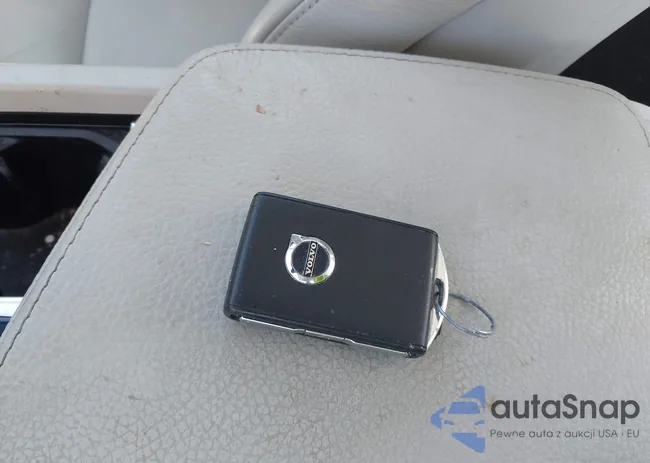 7JRL12TL6NG155311: 44387424