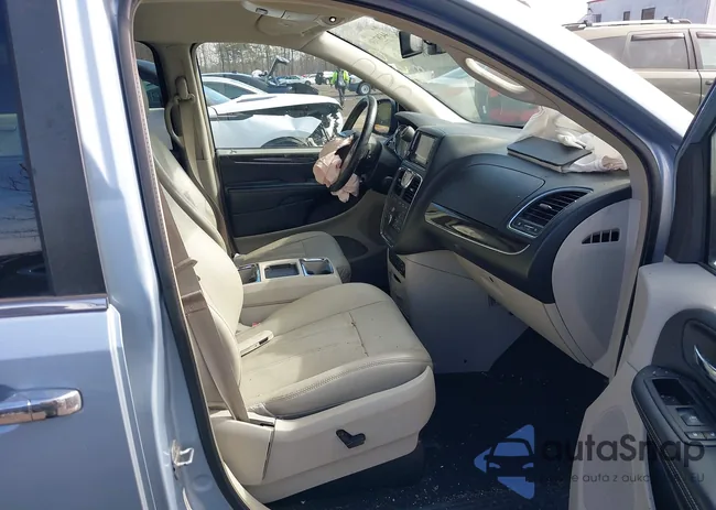 2C4RC1CG4CR369208: 44387430