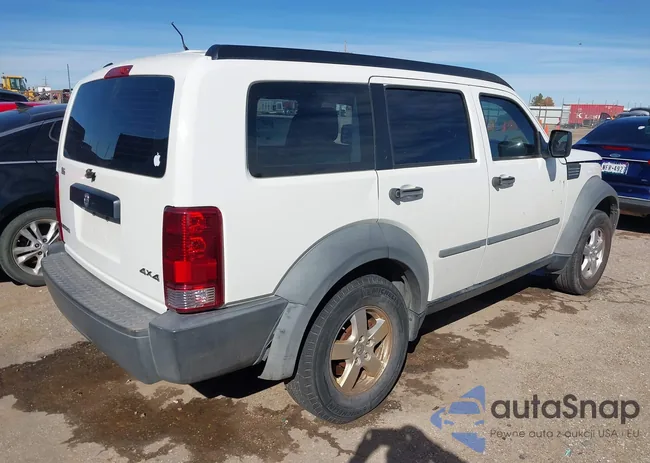 1D8GU28K37W529312: 44387437