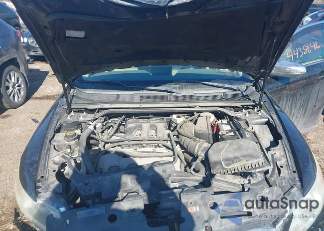 1FAHP2FW2CG106070: 44386468