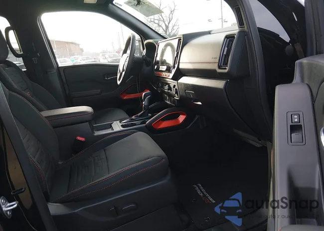 1N6ED1EK2SN648890: 44386507