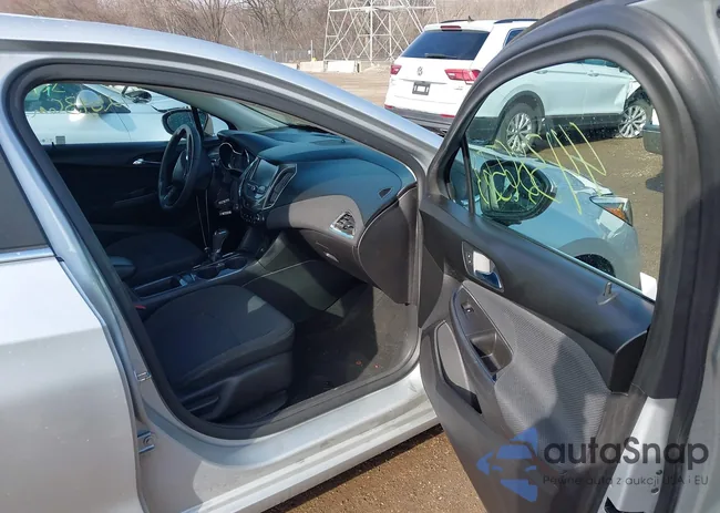 1G1BE5SM0G7285624: 44386553