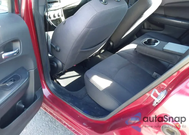 1C3CCBAB7EN140853: 44386575