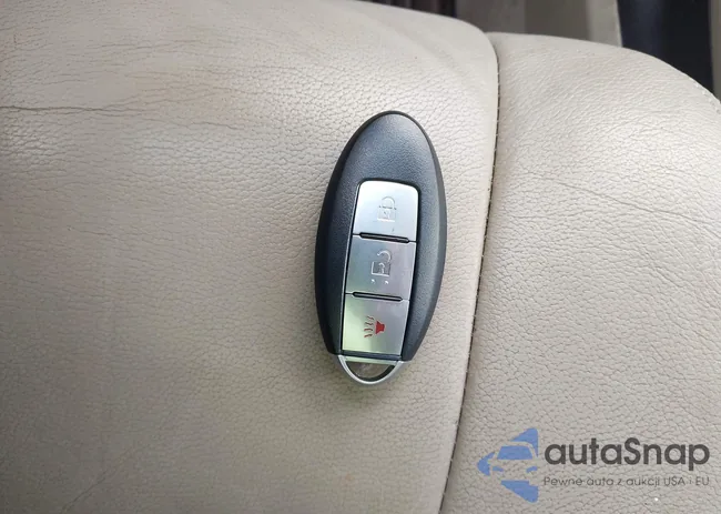 JN8AZ1MW4EW525537: 44386607