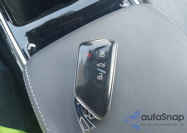 1V2CMPE88PC021078: 44386636