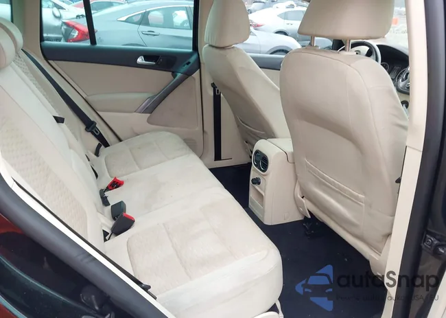 WVGAV7AX4AW512994: 44386739