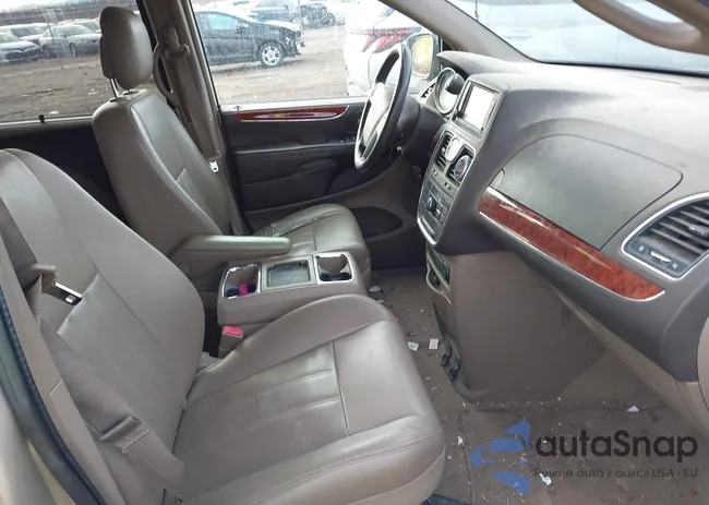 2C4RC1CG3DR532190: 44386751