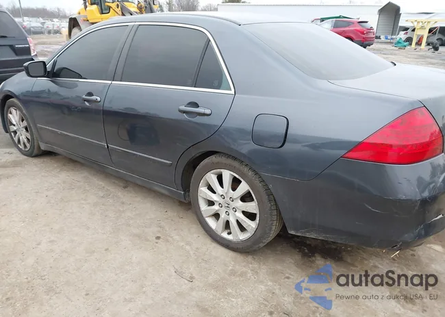 1HGCM66427A099893: 44387880