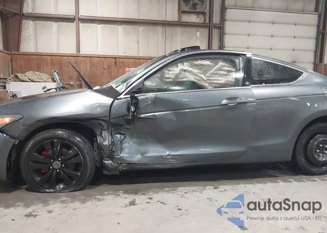 1HGCS128X8A021767: 44387953