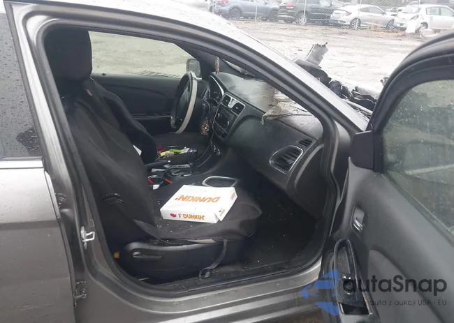 1C3CCBAB2CN321081: 44387977