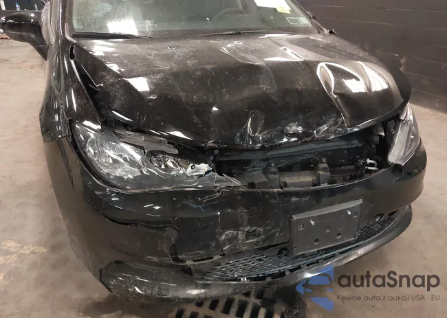 2C4RC1CG8RR163186: 44387995