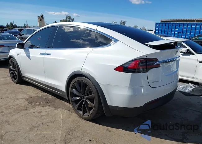 5YJXCBE29GF021226: 44388031