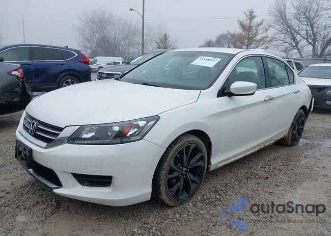 1HGCR2F3XFA086020: 44388056