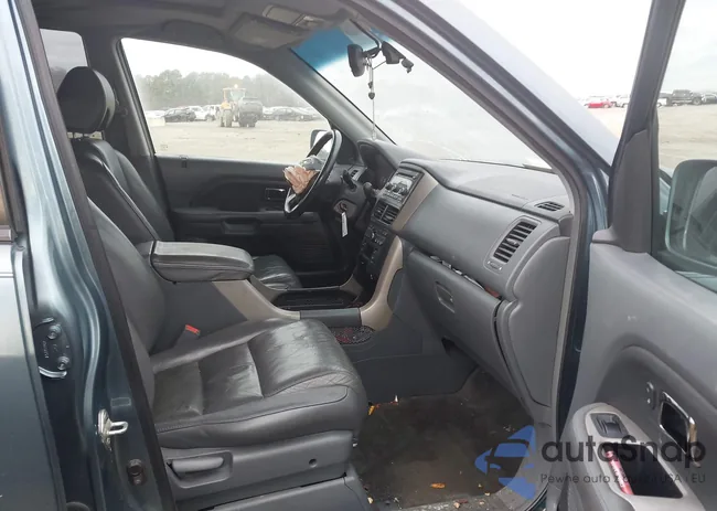 5FNYF18557B005424: 44388103