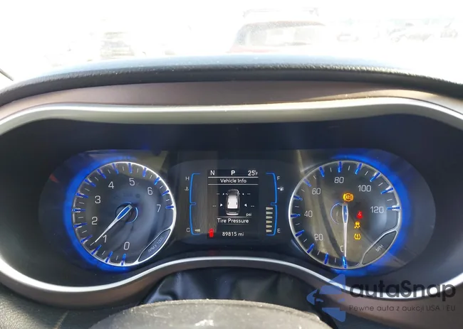 2C4RC1BG3HR526672: 44388227