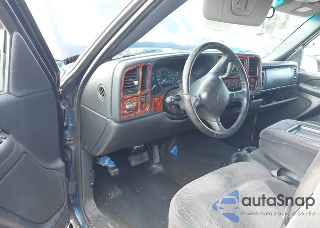 1GCEC19V11Z218107: 44388331