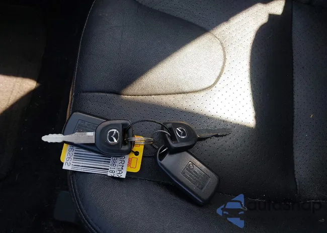 JM1BK323081874785: 44388378