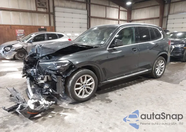 5UXCR6C08M9G02746: 44388394