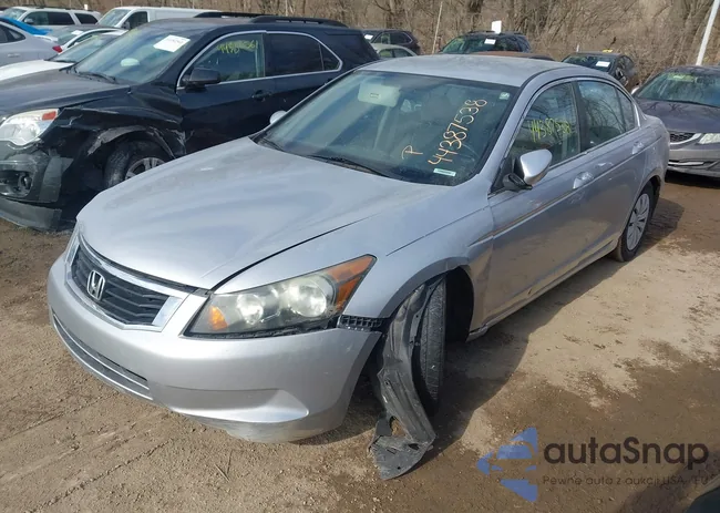 1HGCP2F3XAA080782: 44387538