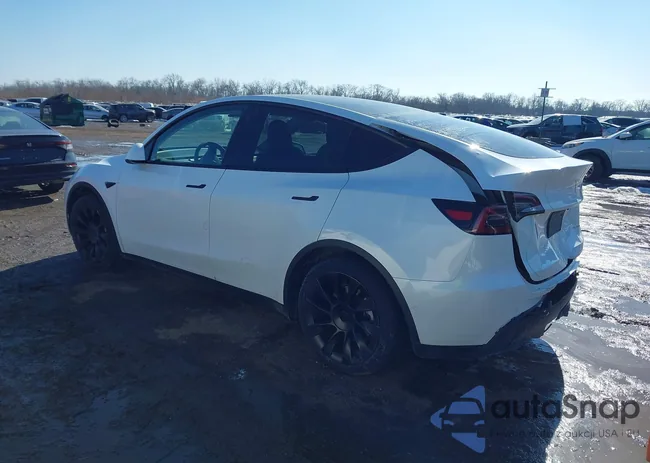 5YJYGAEE4MF191390: 44387557