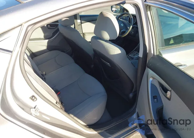 KMHDH4AE9DU523071: 44387569