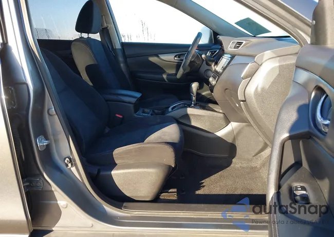 JN8AT2MV8GW141018: 44387573