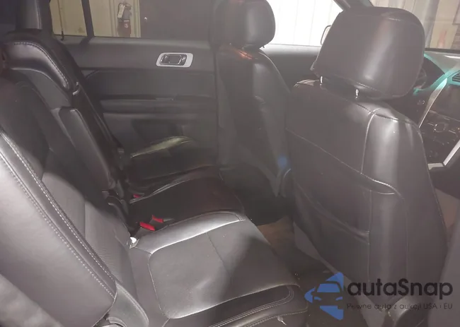 1FM5K8F8XFGC40633: 44387575