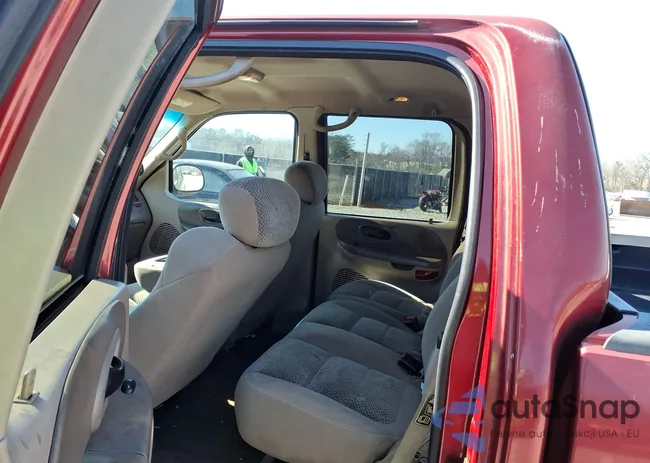 1FTRW07L22KB35235: 44387594